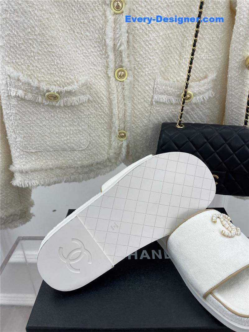 CC rhombus CC logo platform slippers