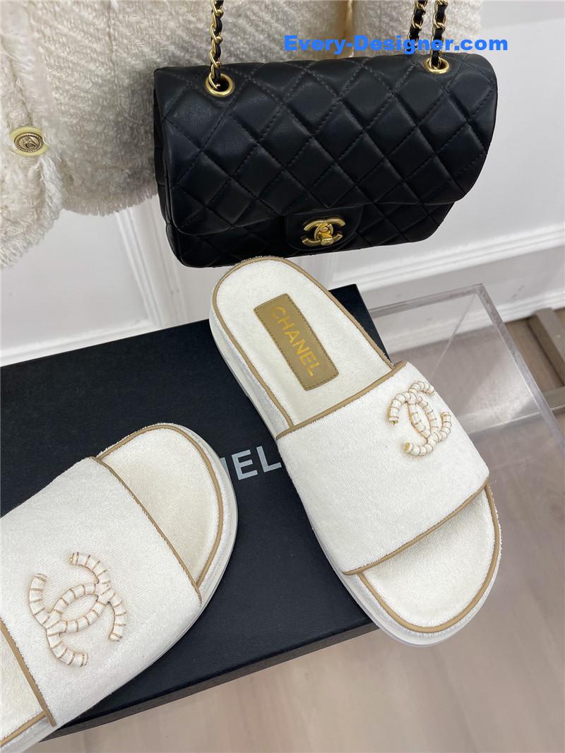 CC rhombus CC logo platform slippers