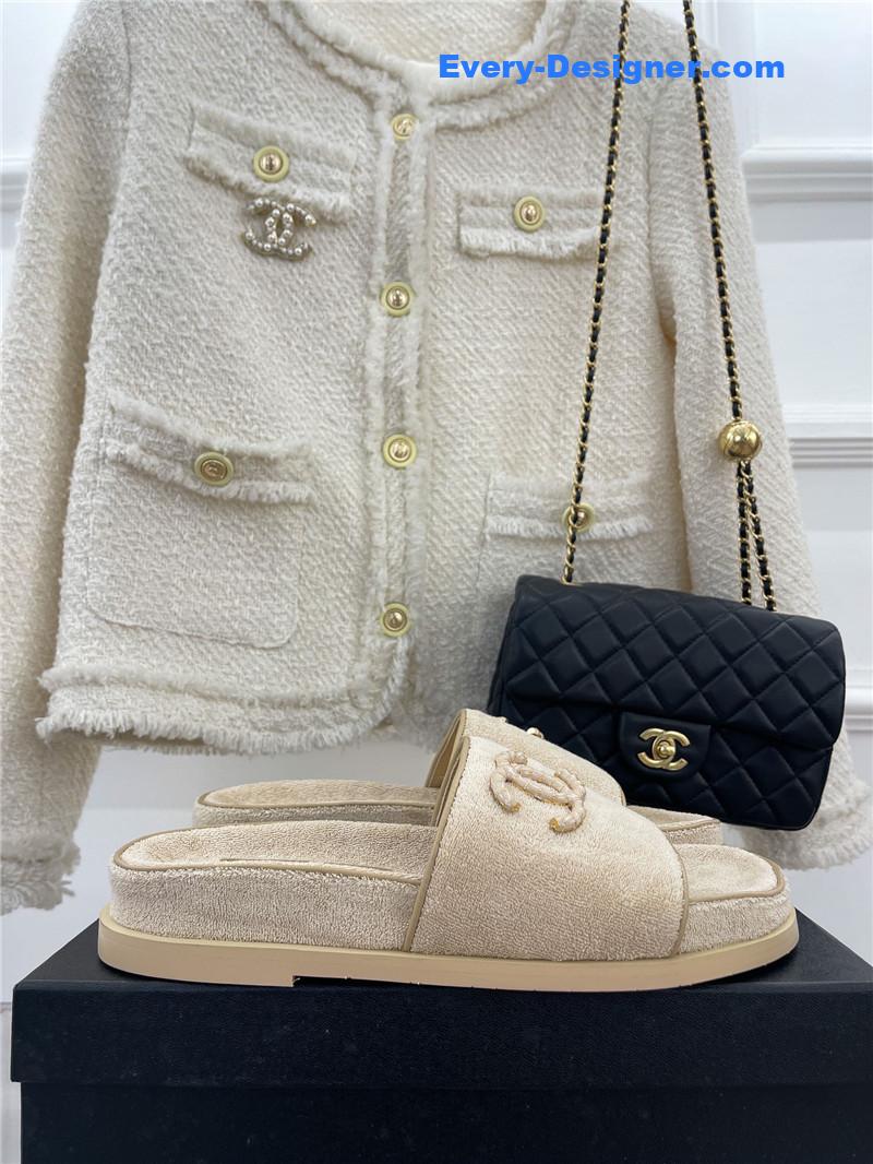 CC rhombus CC logo platform slippers