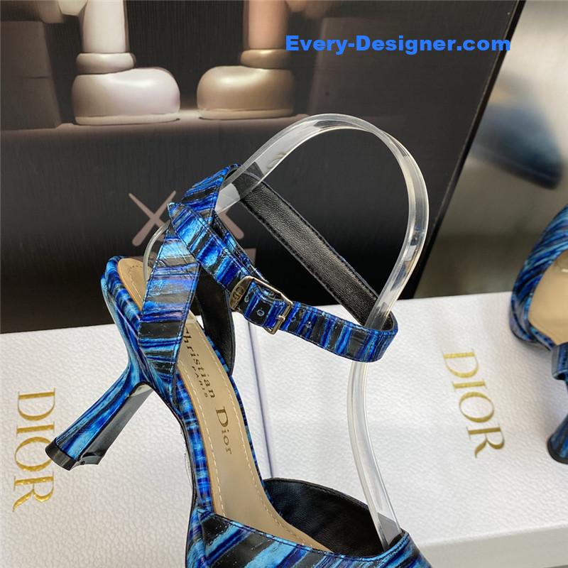 D10r metal buckle platform muller women’s sandals