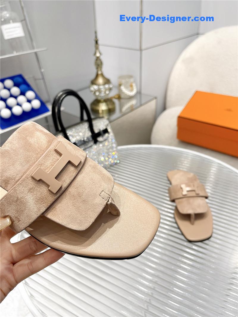 H**me5 classic h buckle sandals