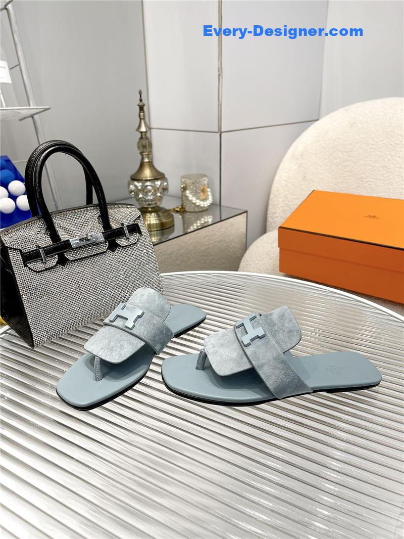 H**me5 classic h buckle sandals