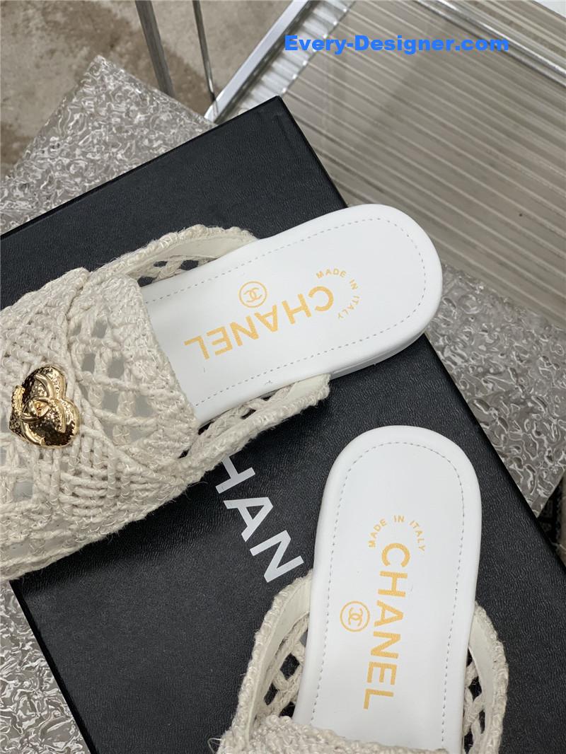 CC hollow Roman slippers