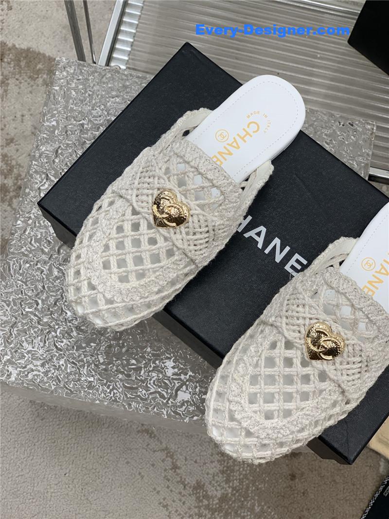 CC hollow Roman slippers