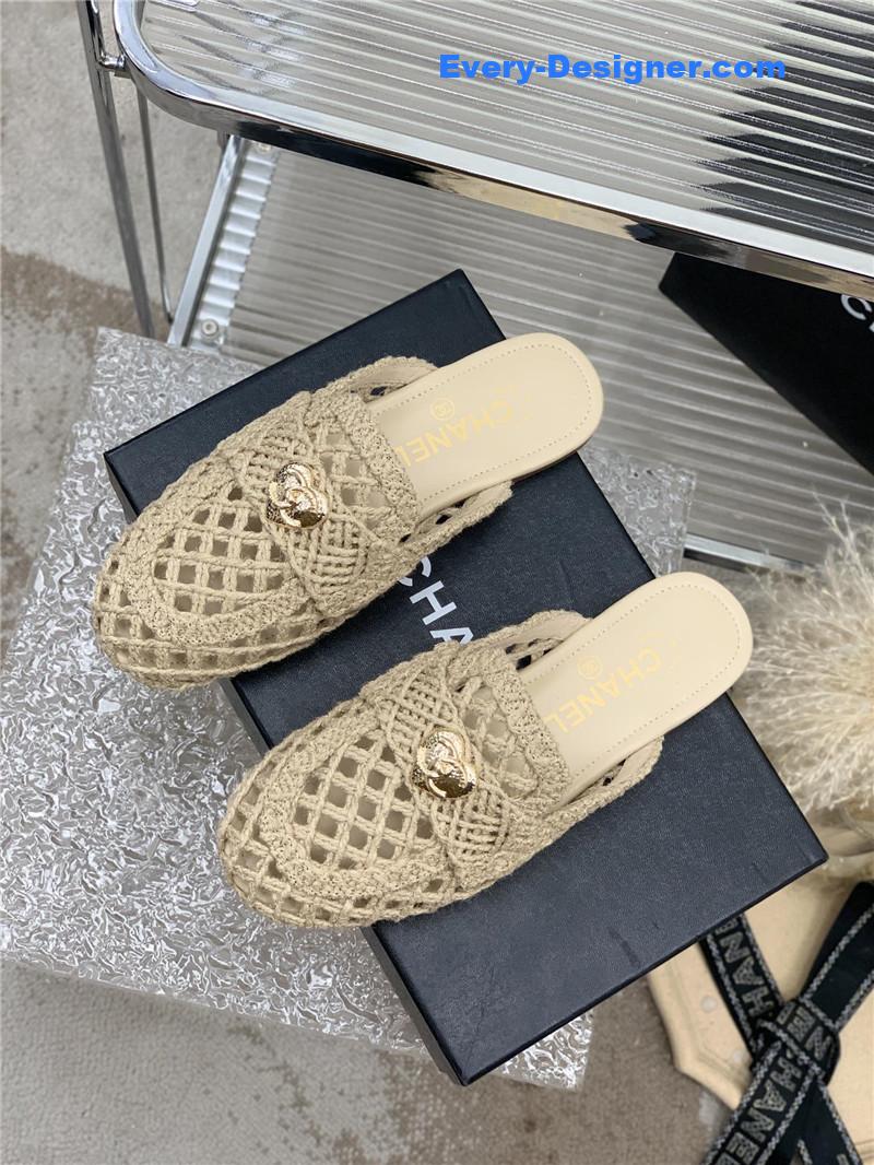CC hollow Roman slippers