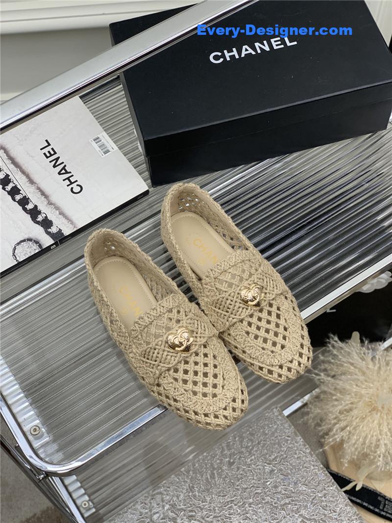 CC hollow Roman slippers