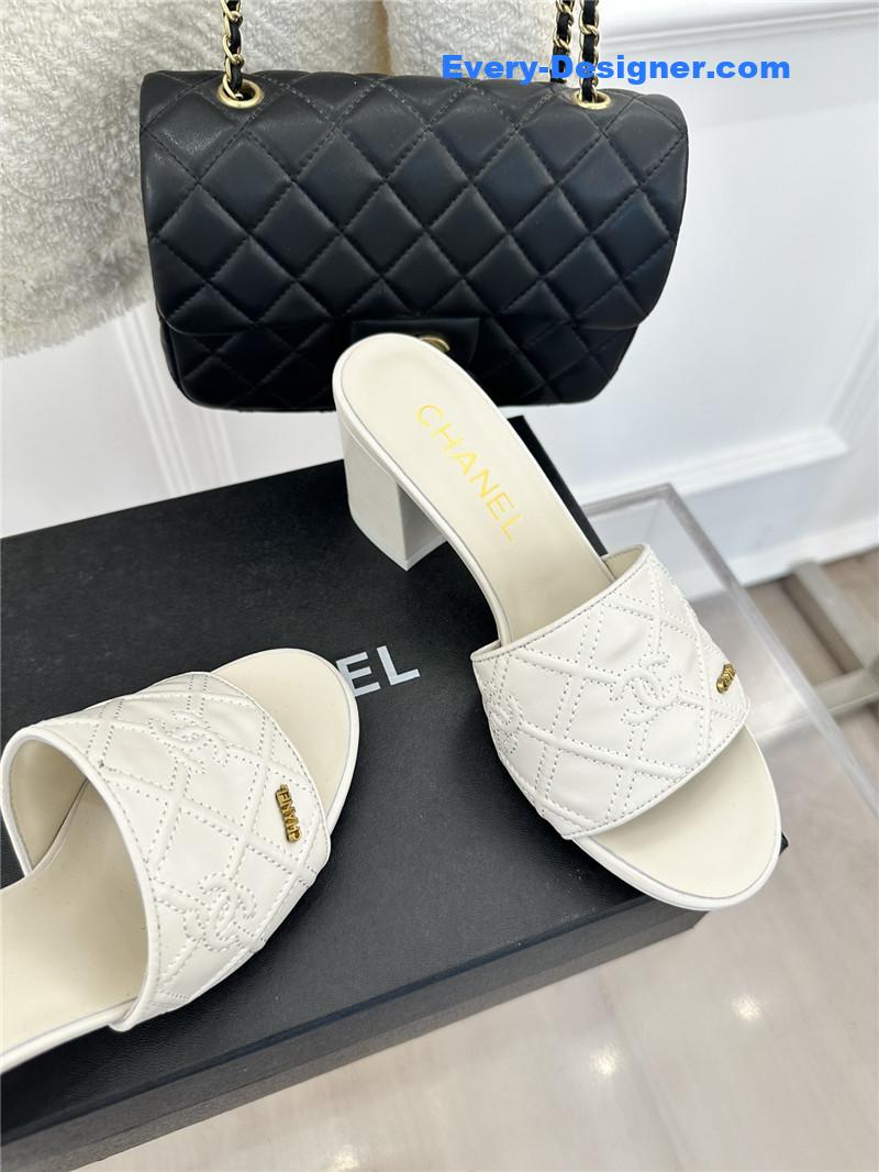 CC rhombus CC logo chunky heel slippers