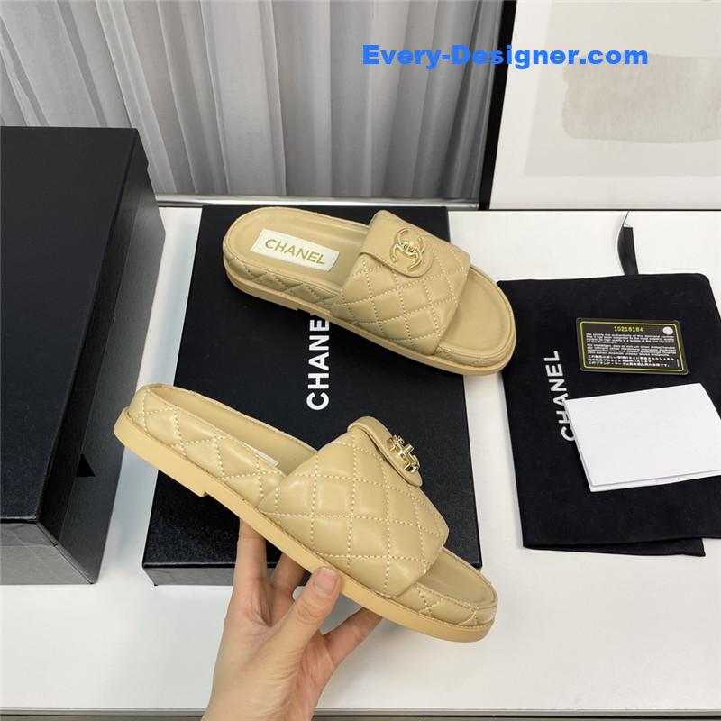 CC rhombus CC logo platform slippers