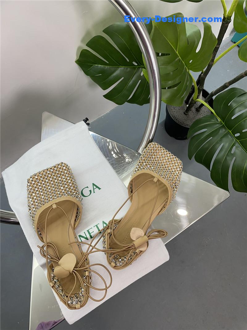 b0tt*ga ven*ta new mesh D1am0nd roman series sandals