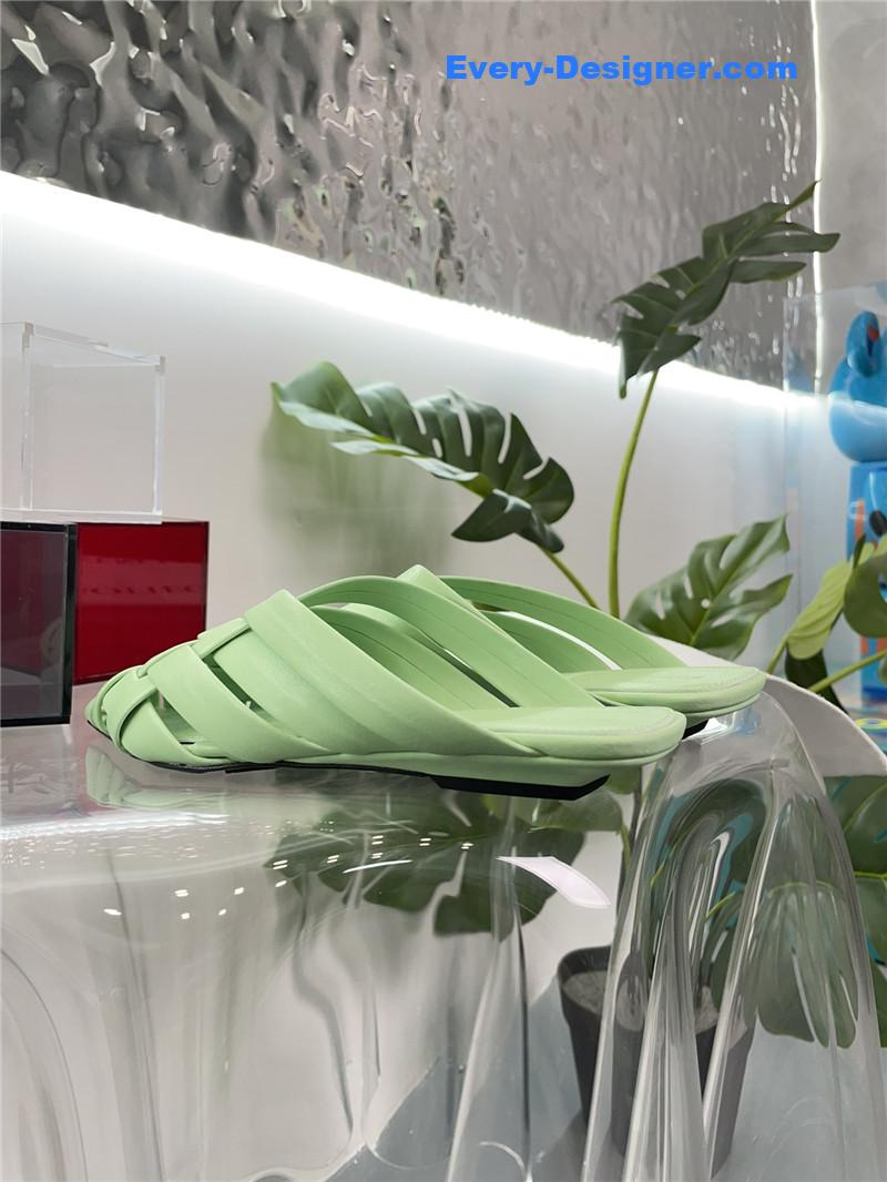 b0tt*ga Ven*ta square toe flat woven slides