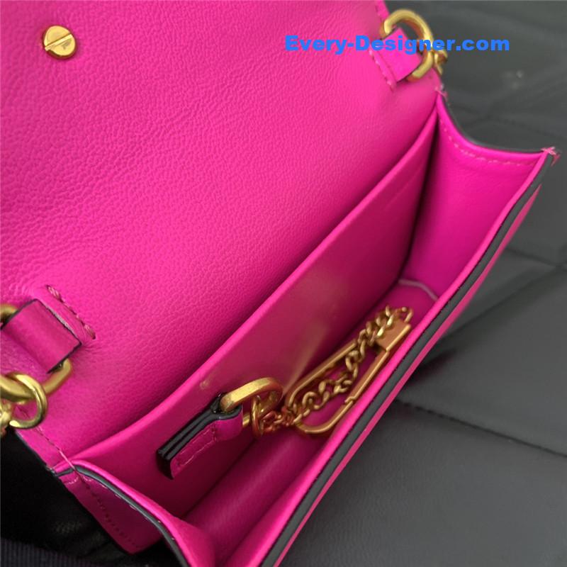 Va1e*ntin0 v logo leather bag