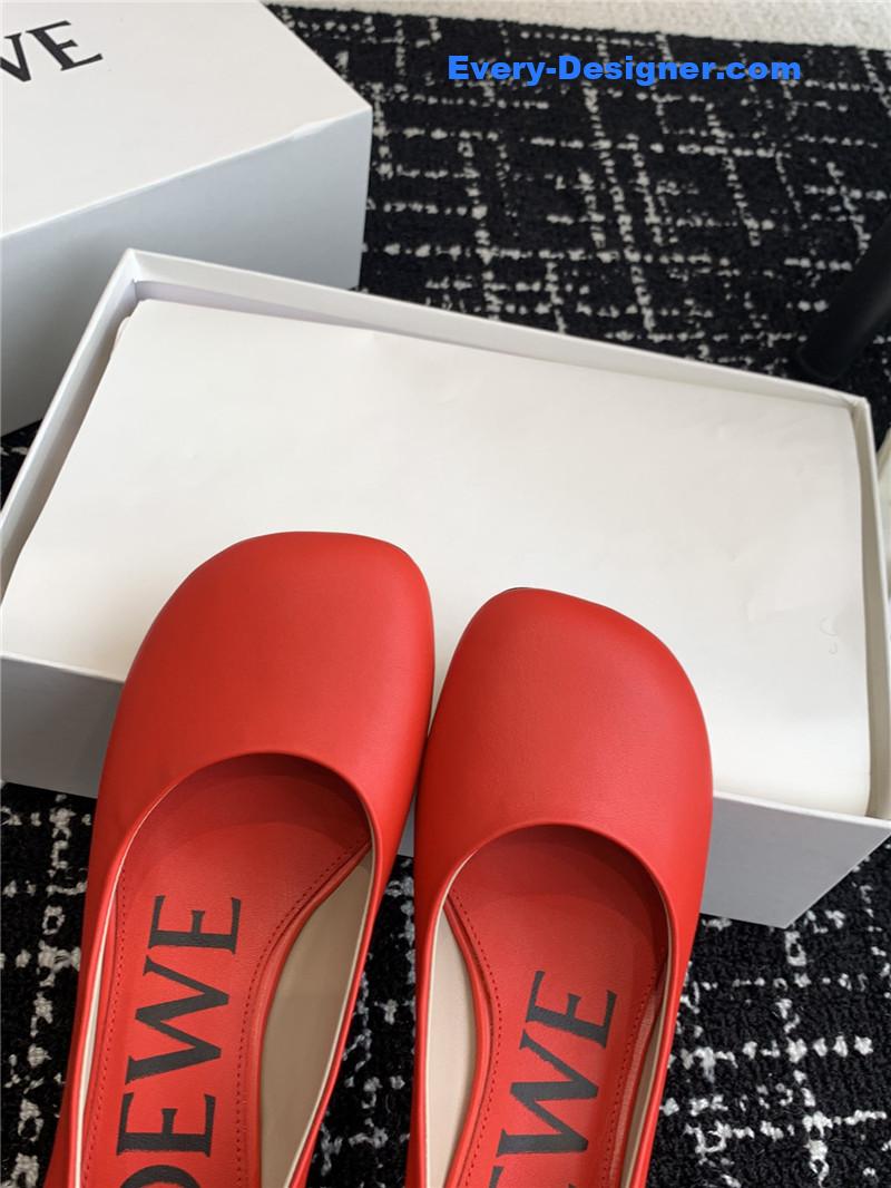 loewe round toe vase heel shoes