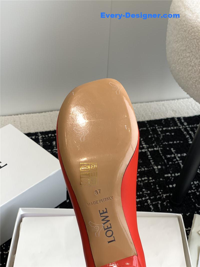 loewe round toe vase heel shoes