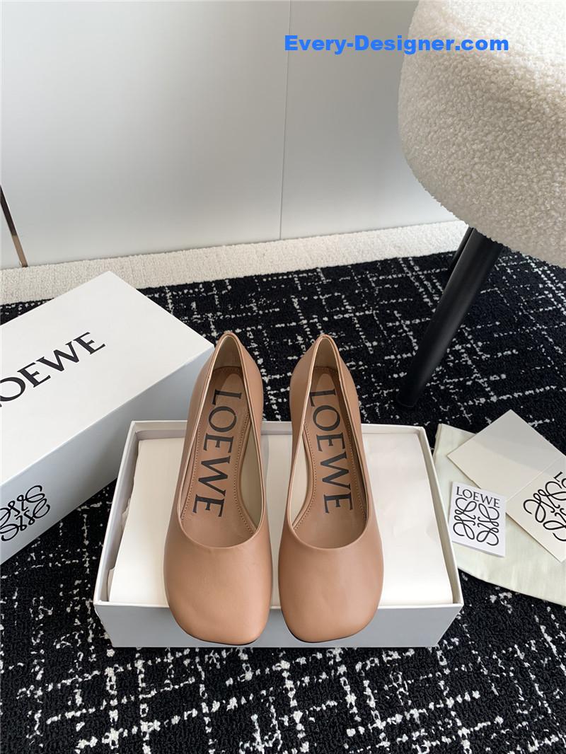 loewe round toe vase heel shoes