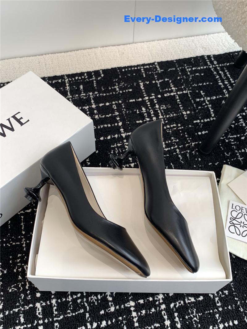 L0ew* round toe vase heel shoes
