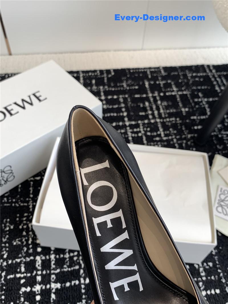 L0ew* round toe vase heel shoes