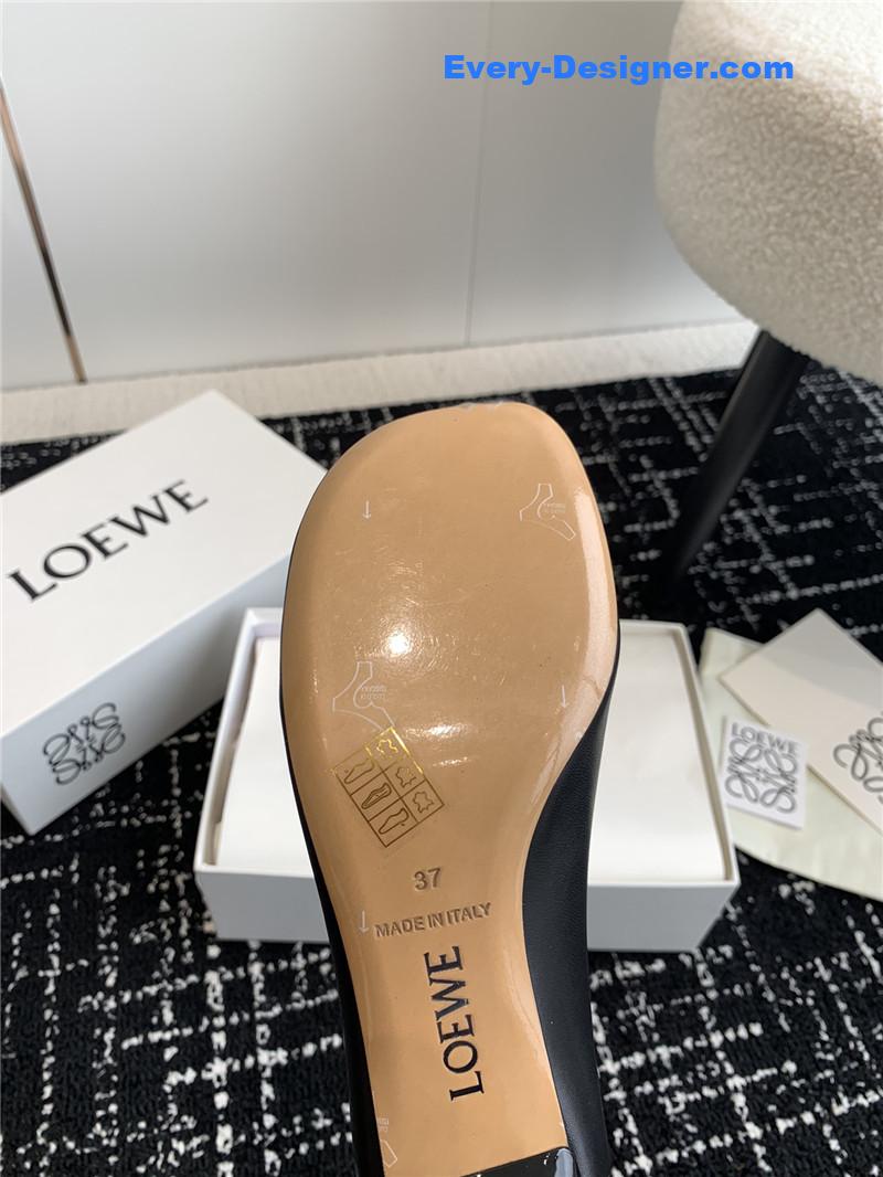 L0ew* round toe vase heel shoes