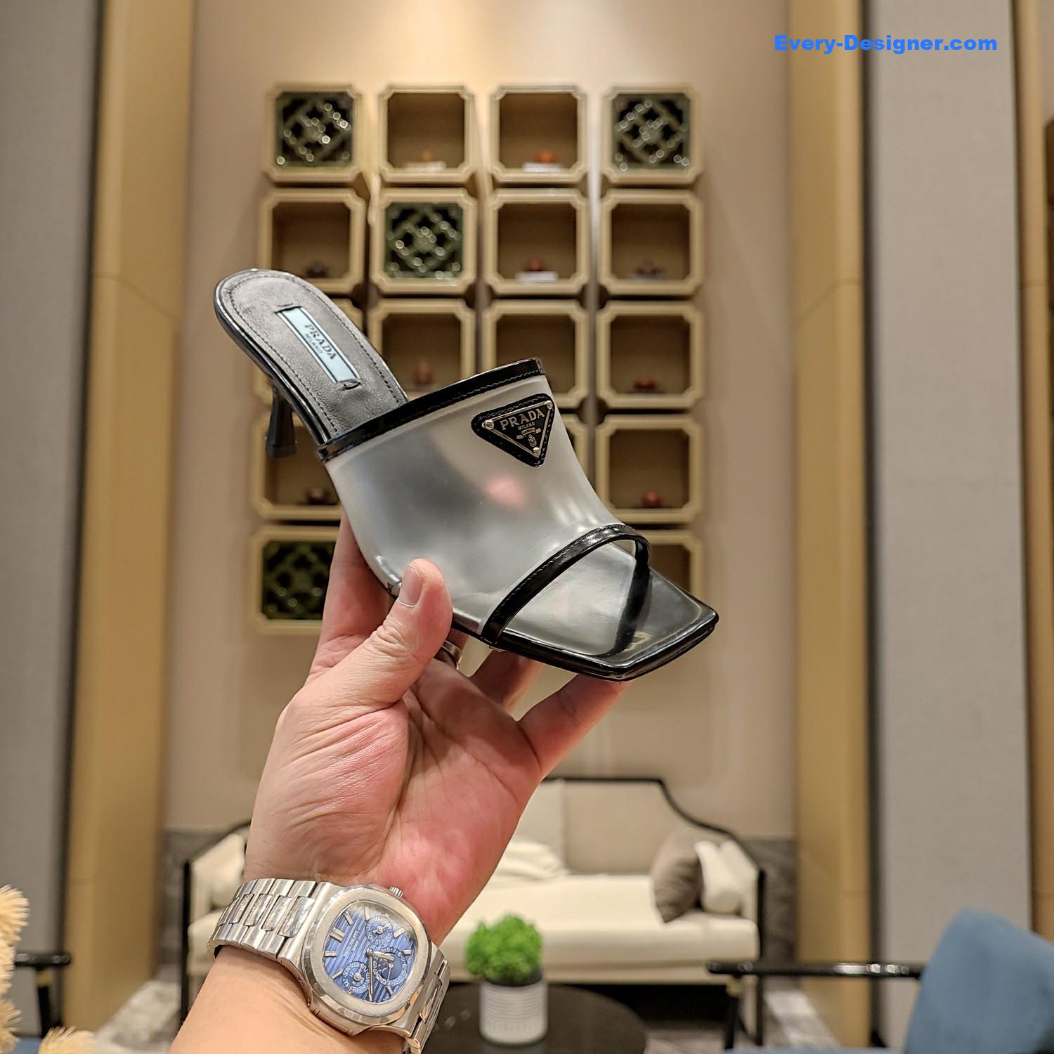 Pra*a metal logo triangle head square sandals