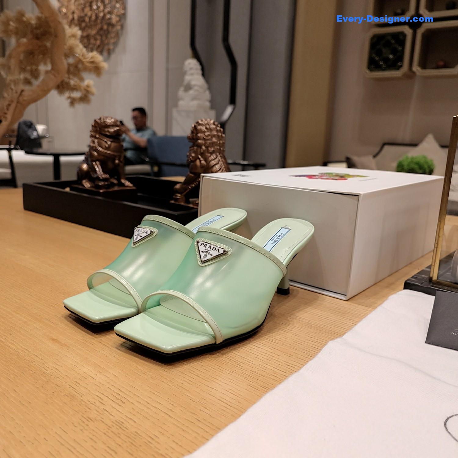 Pra*a metal logo triangle head square sandals