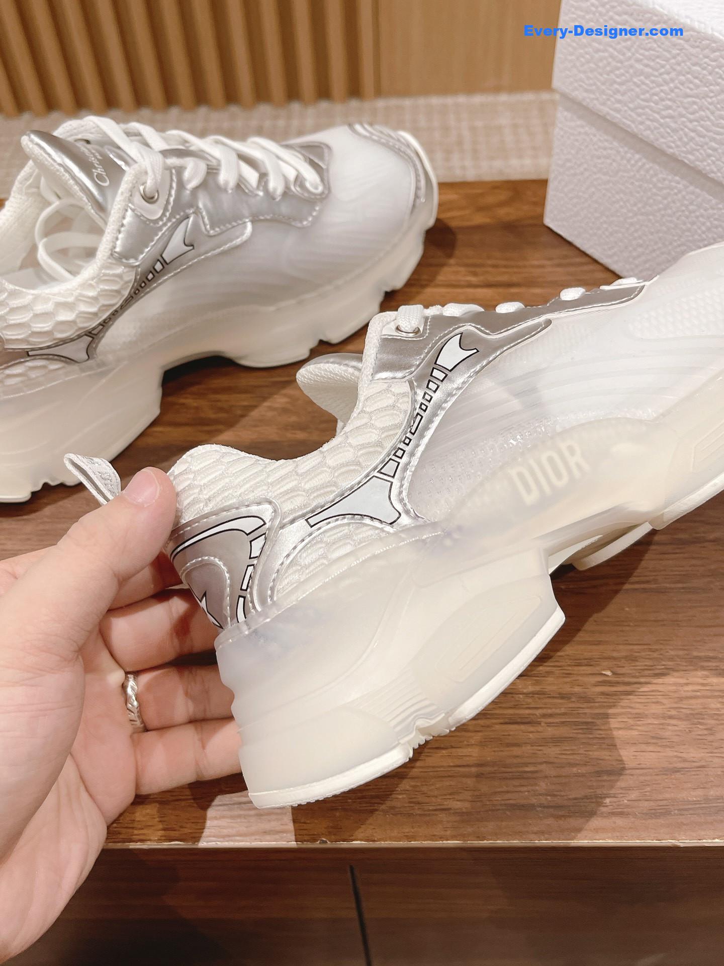 D10r silver vibe chunky sneakers