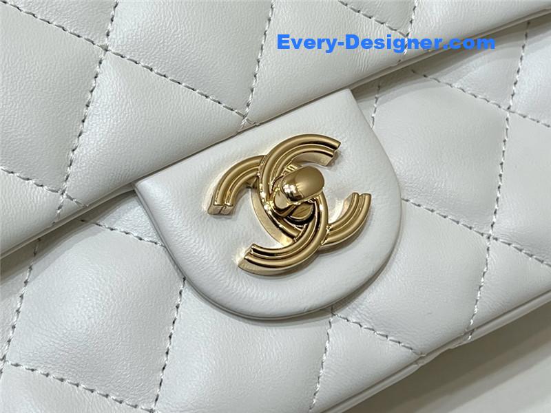 Ch**el cf handle mini bag