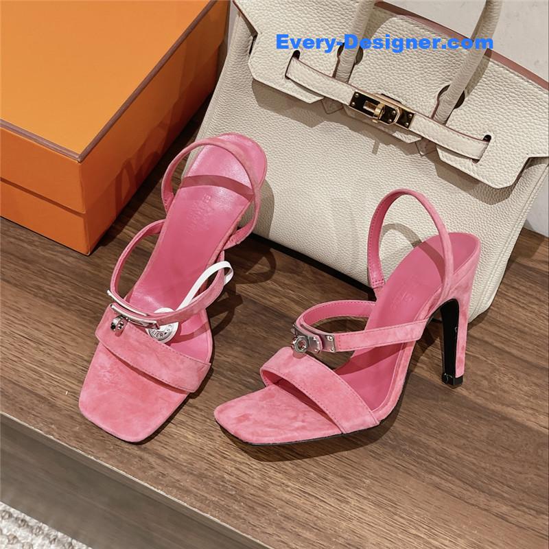H**me5 glamor sandals
