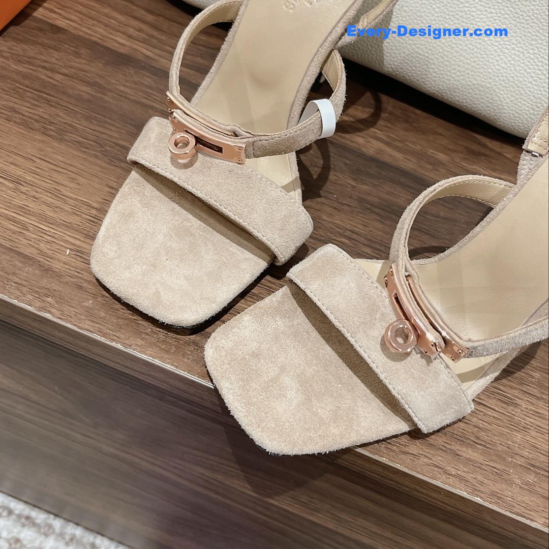 H**me5 fashion versatile sandals