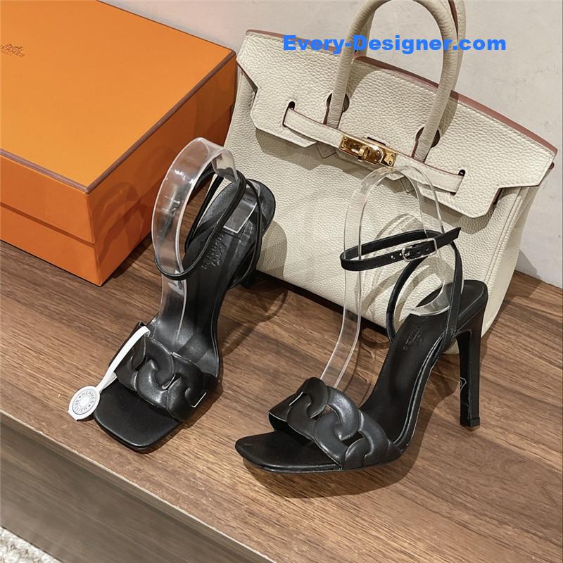 H**me5 high heel sandals