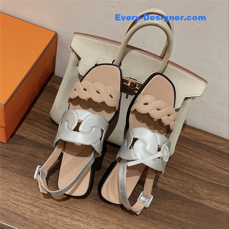 H**me5 pig nose sandals