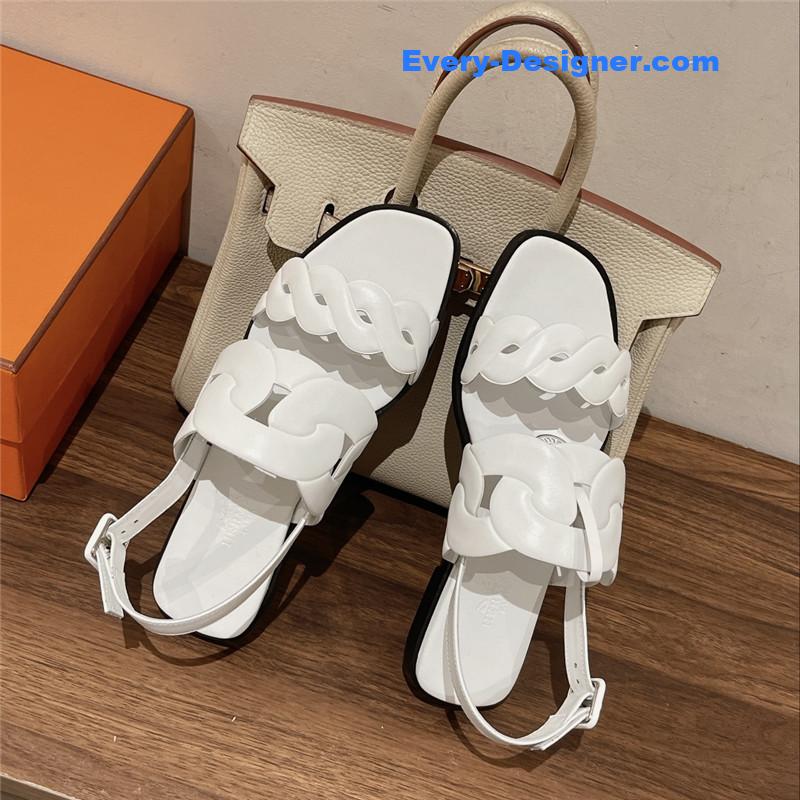 H**me5 pig nose sandals