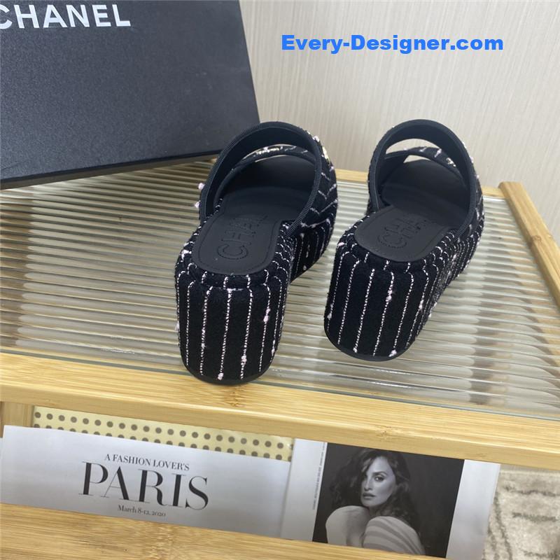 CC logo platform slippers