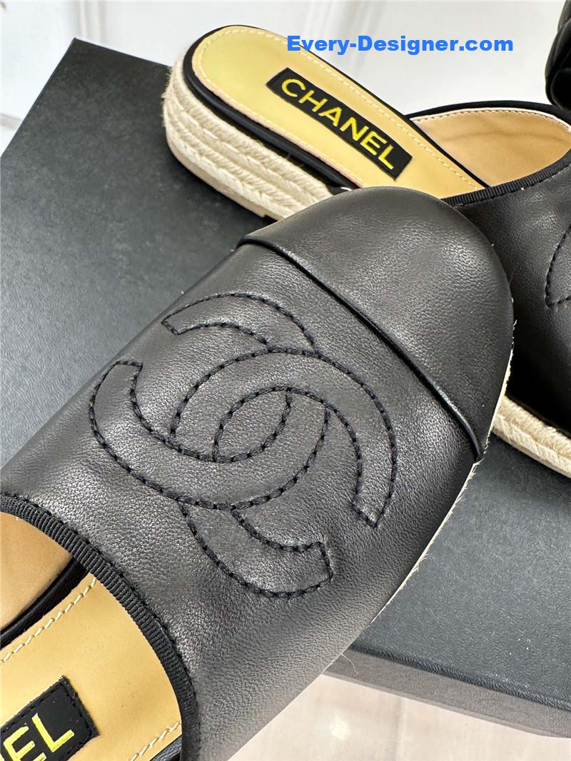 CC logo platform fisherman slippers