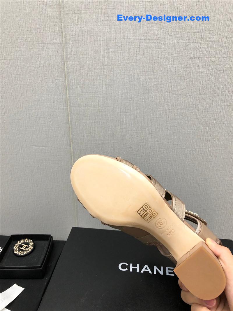 CC chain cloth head chunky heel shoes