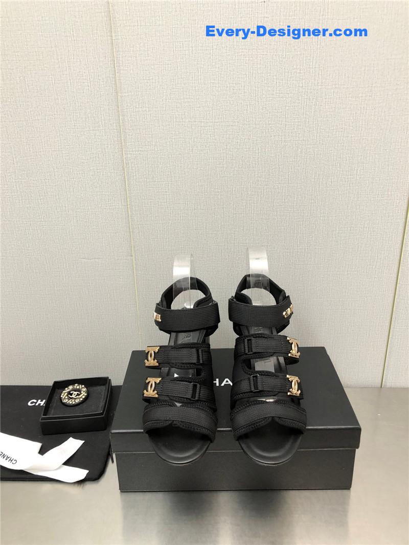 CC chain cloth head chunky heel shoes