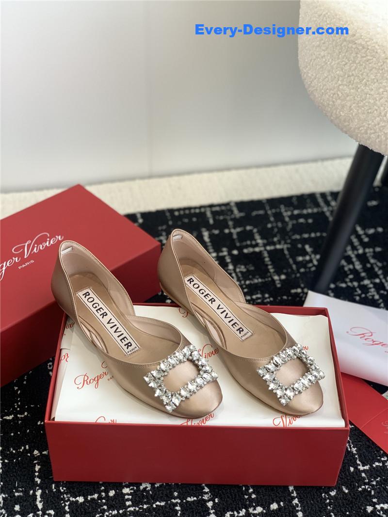 Roger vivier hollow silk satin diamond buckle flat shoes