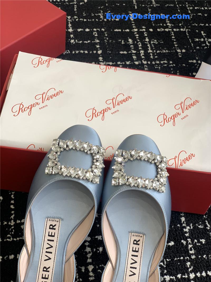 roger vivier hollow silk satin D1am0nd buckle flat shoes