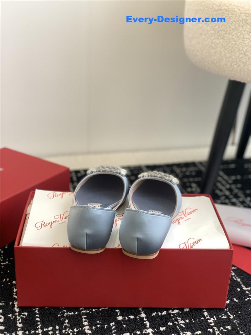 roger vivier hollow silk satin D1am0nd buckle flat shoes