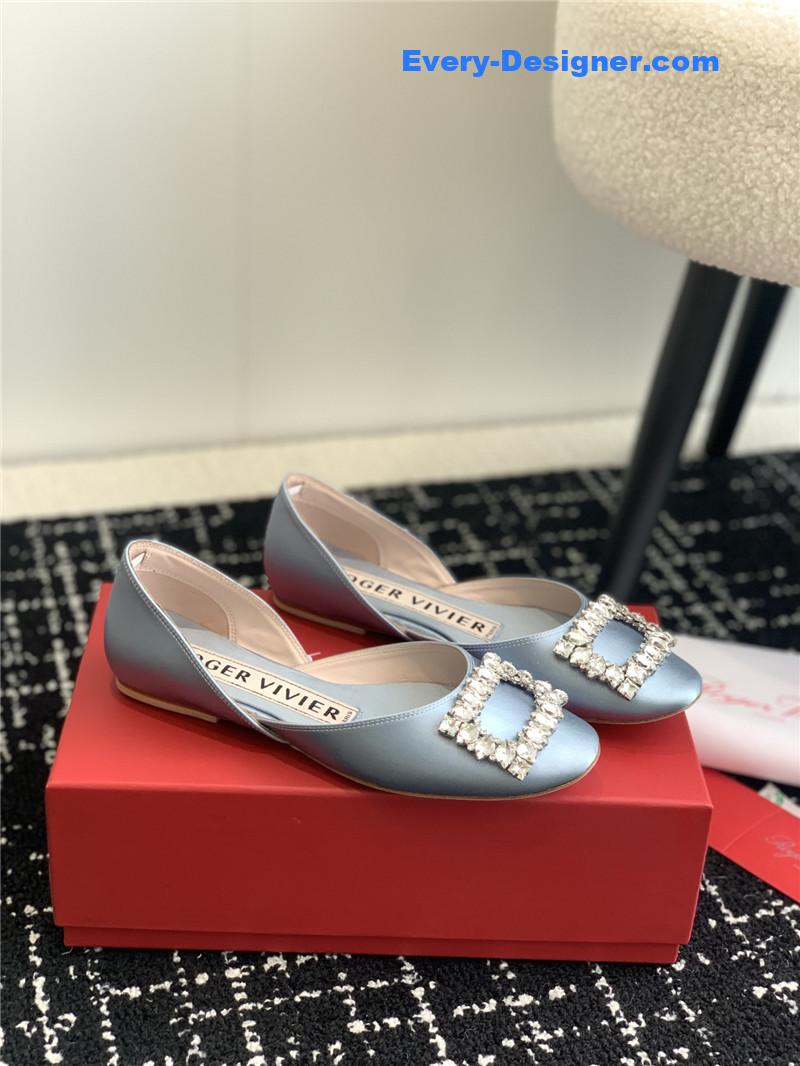roger vivier hollow silk satin D1am0nd buckle flat shoes