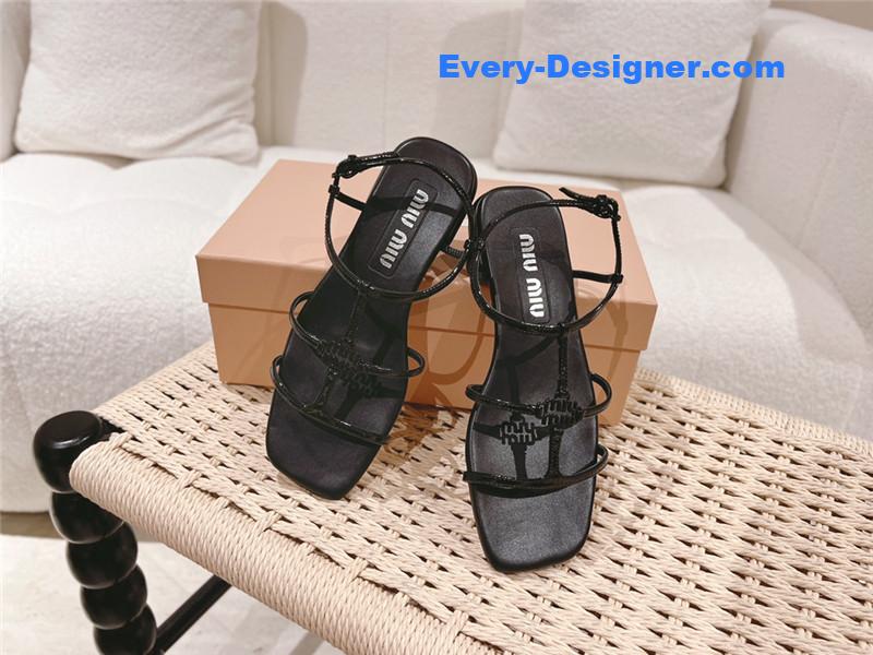 M1um1u new sandals