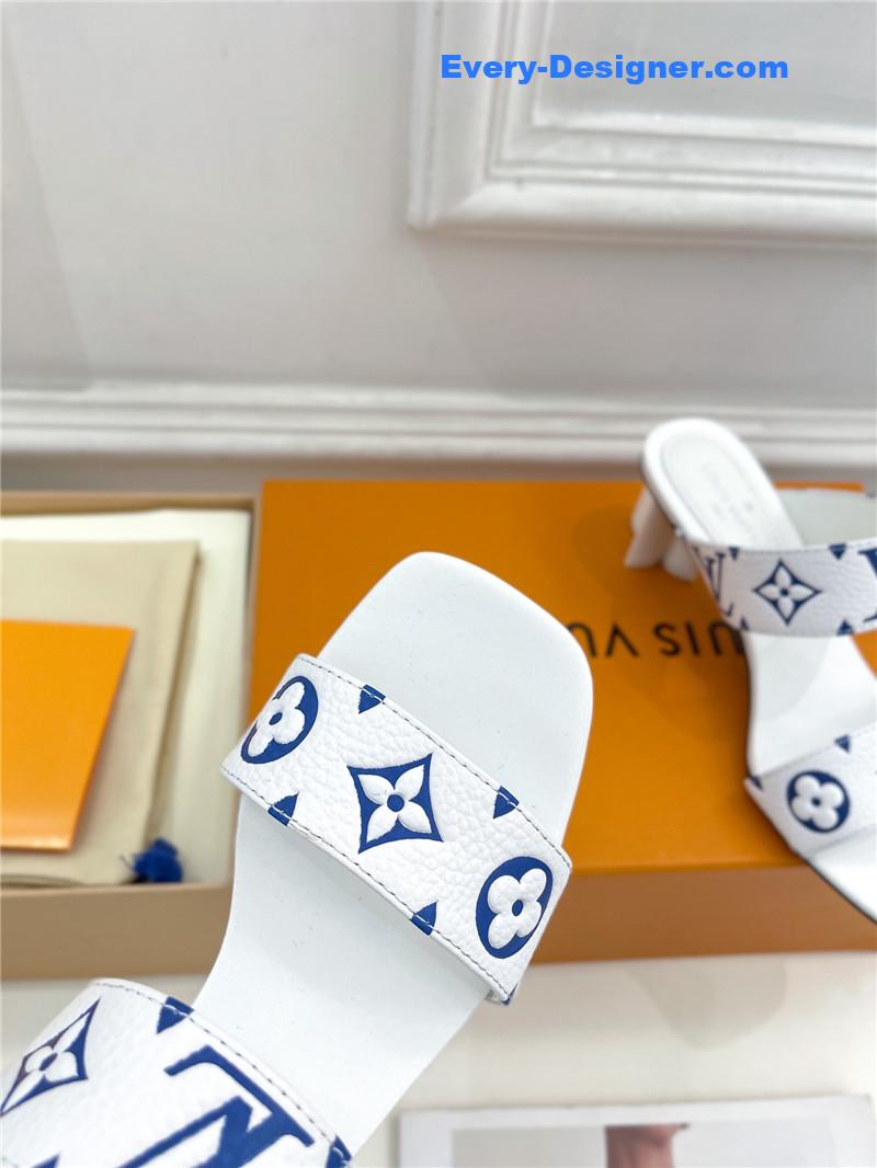 l0vis Vvtt0n lv plum blossom heel embossed sandals