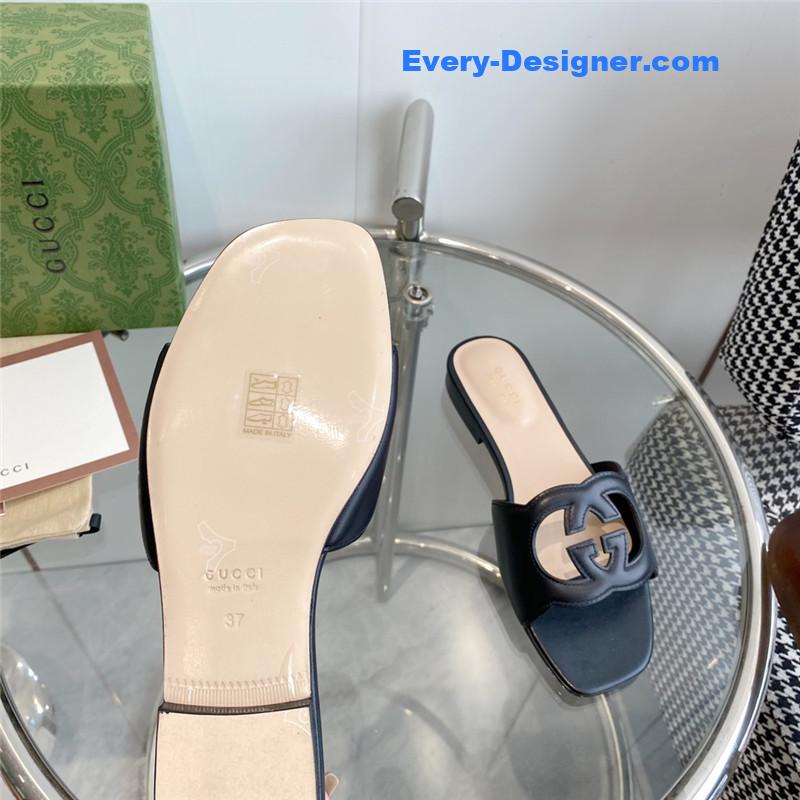 Gvc*1 interlocking gg cutout slides