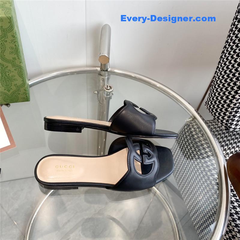 Gvc*1 interlocking gg cutout slides