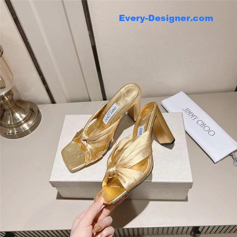 J1m*y Ch00 block heel square toe pumps