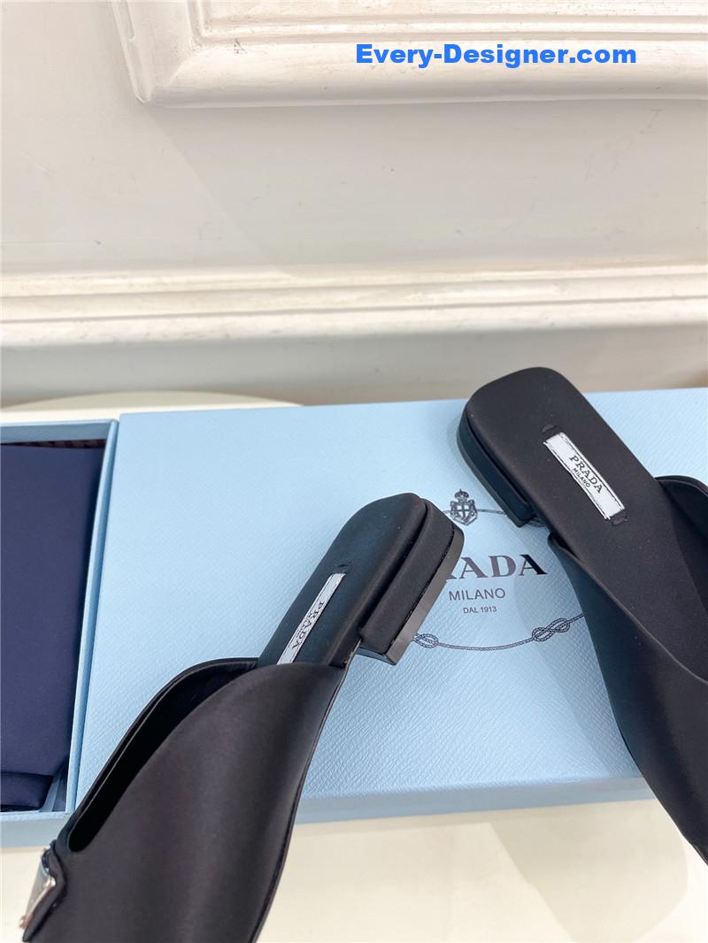 Pra*a catwalk style triangle buckle slippers