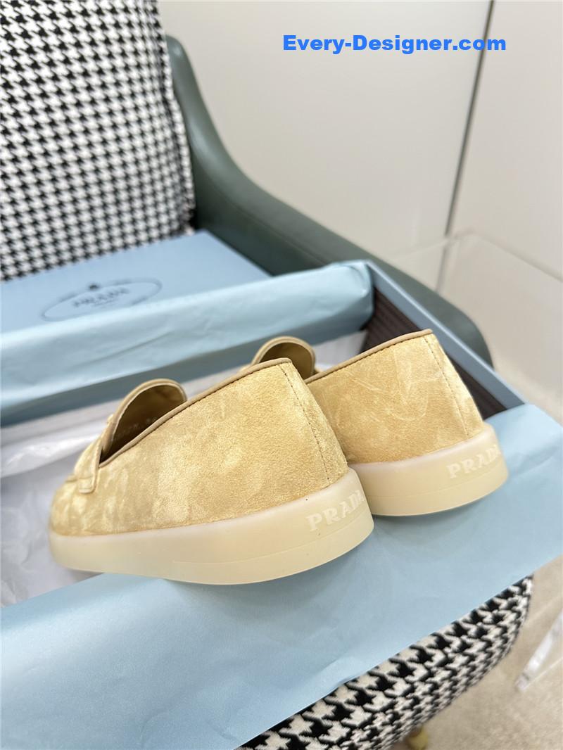 Pra*a new loafers