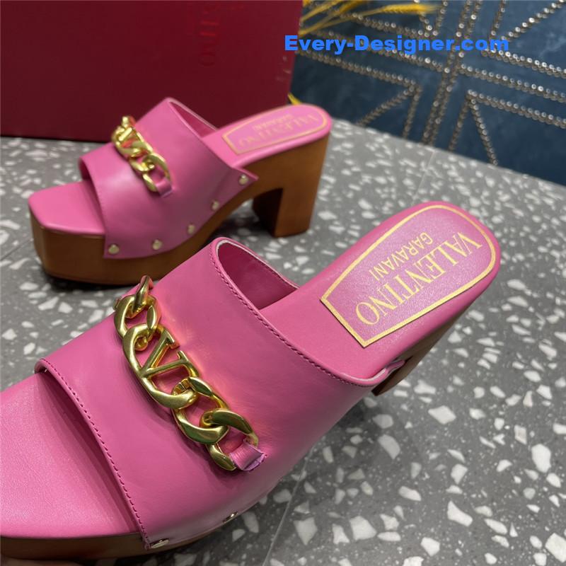 Va1e*ntin0 metal chain high heel sandals