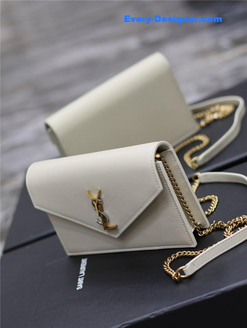 Y51 monogram woc envelope bag