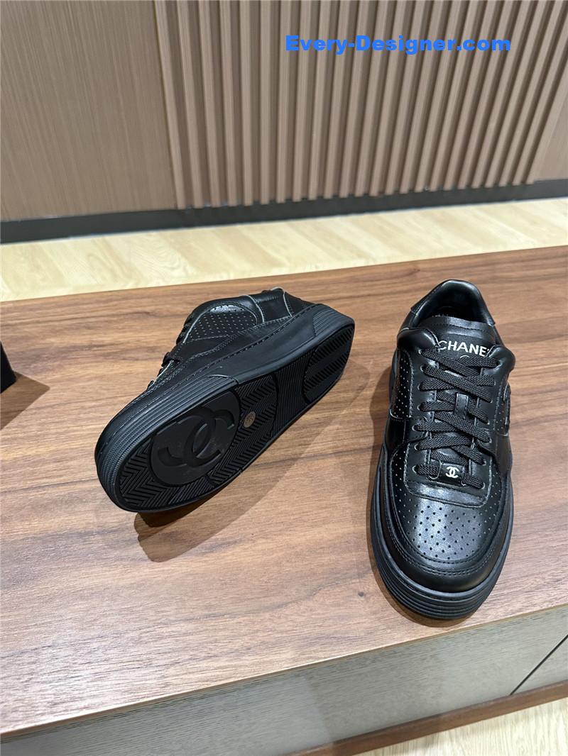Chanel logo sneakers womens