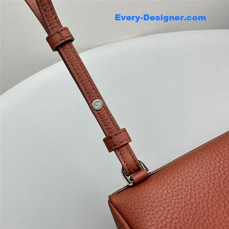 L0r0 P1ana extra pocket backpack