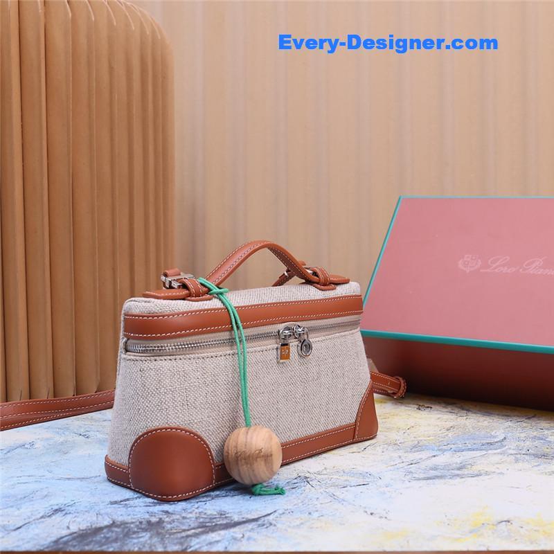 L0r0 P1ana extra pocket l19 pouch